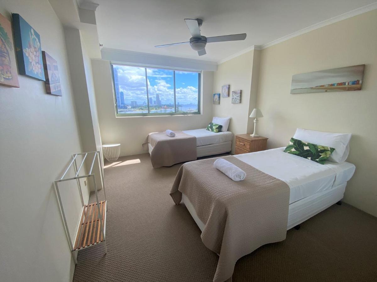 The Meriton On Main 4* Gold Coast