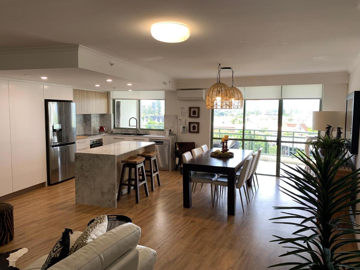 The Meriton On Main Aparthotel Gold Coast