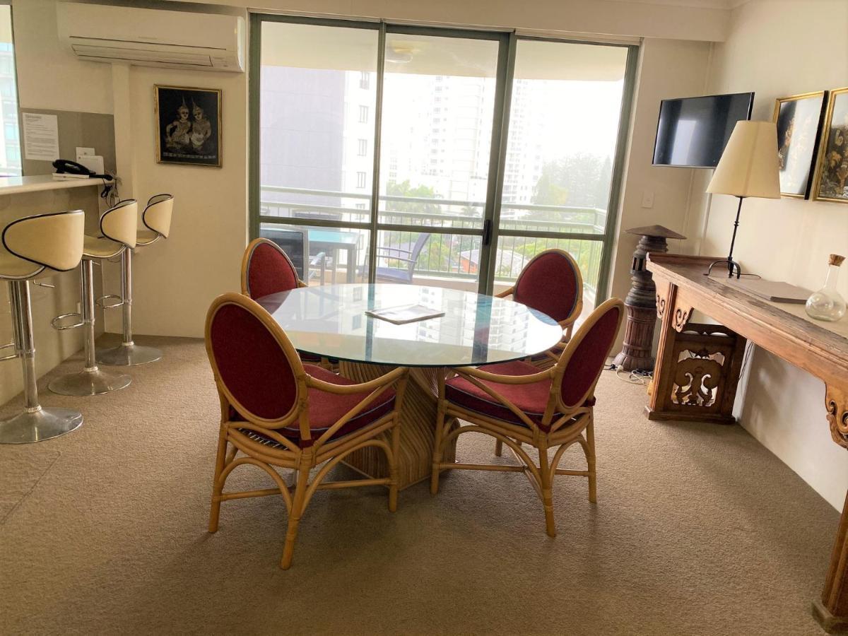 The Meriton On Main Aparthotel Gold Coast