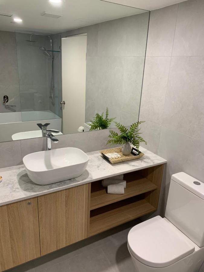 Aparthotel The Meriton On Main Gold Coast