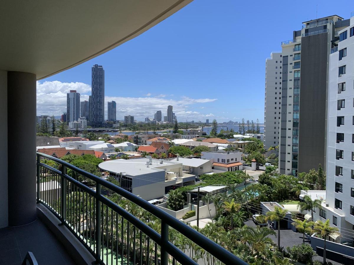 Aparthotel The Meriton On Main Gold Coast