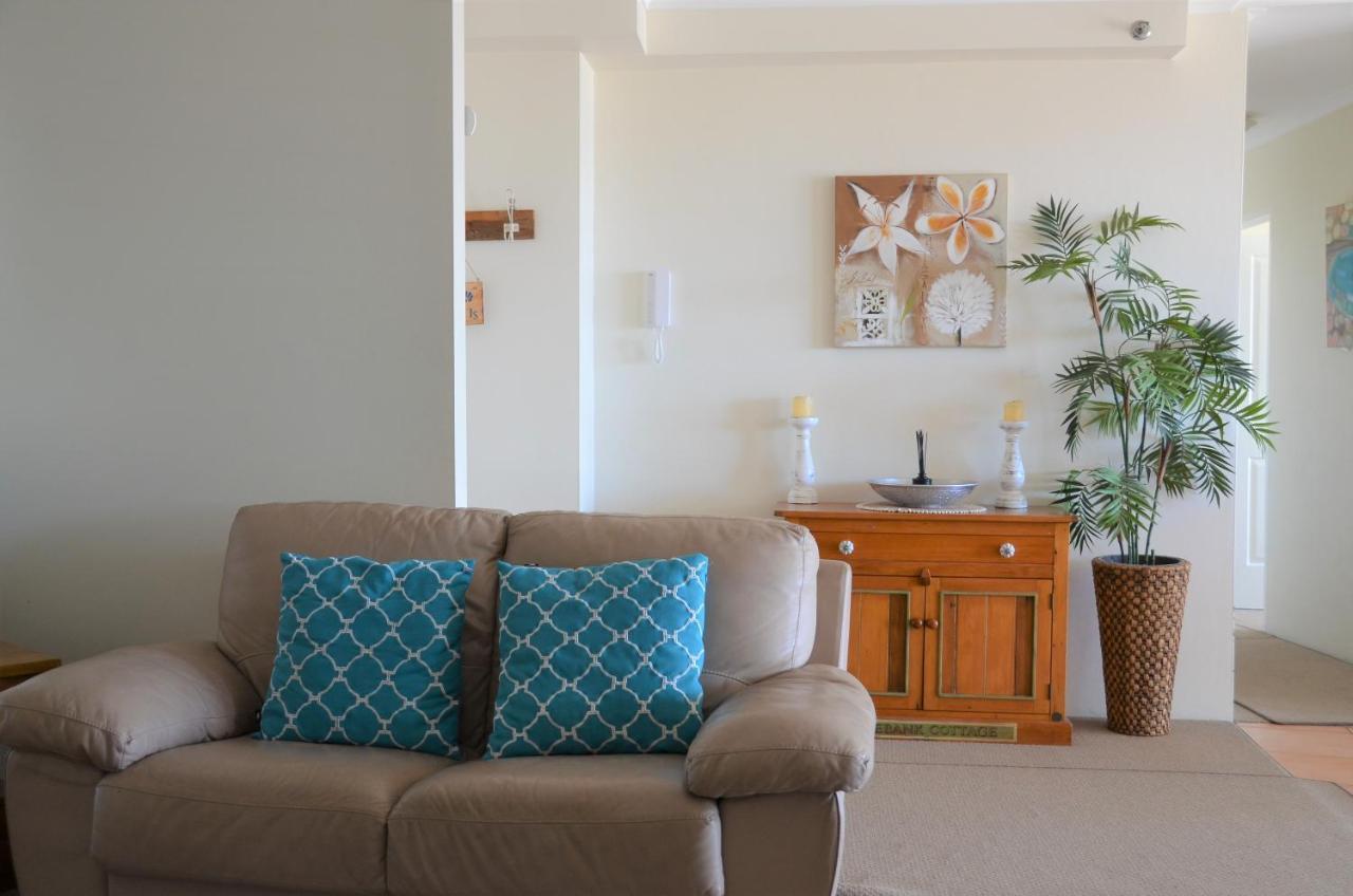 The Meriton On Main 4* Gold Coast