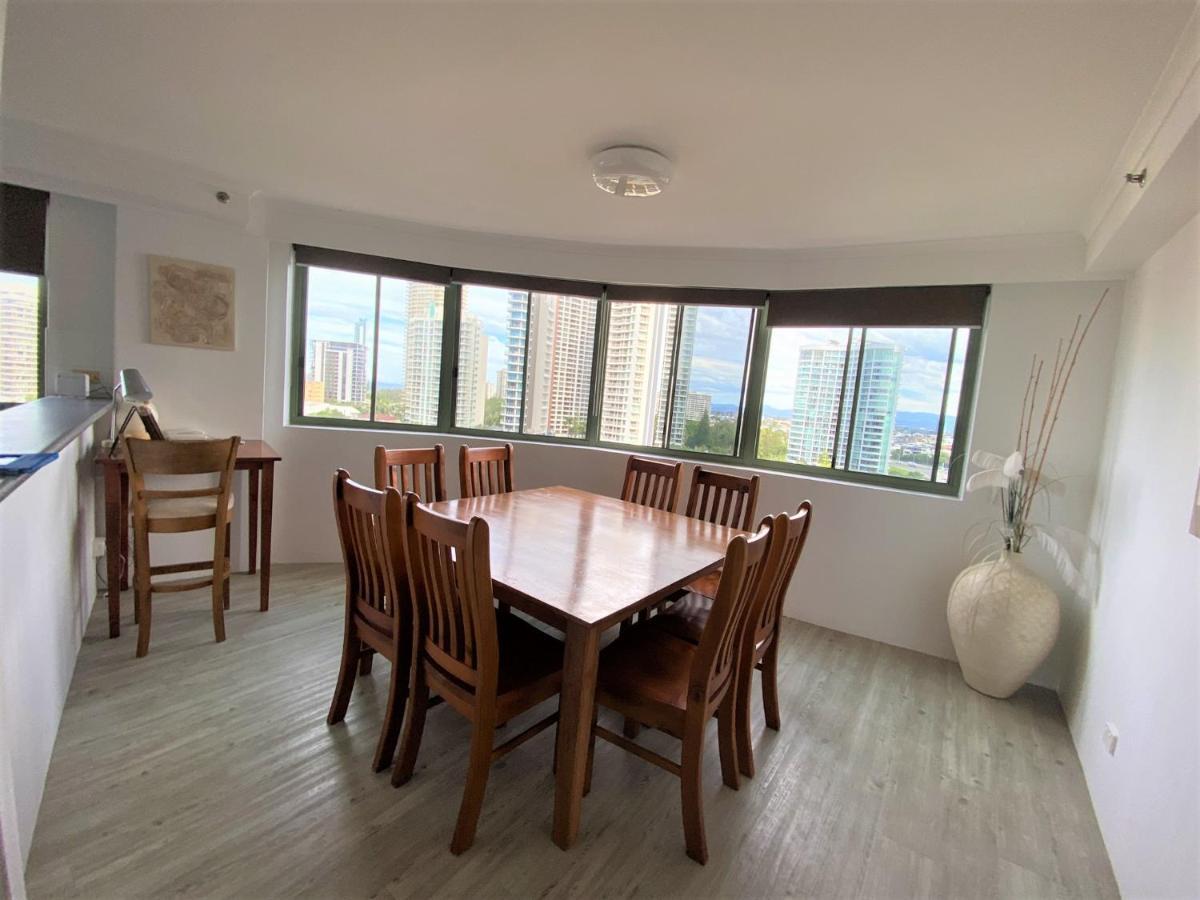 The Meriton On Main Gold Coast