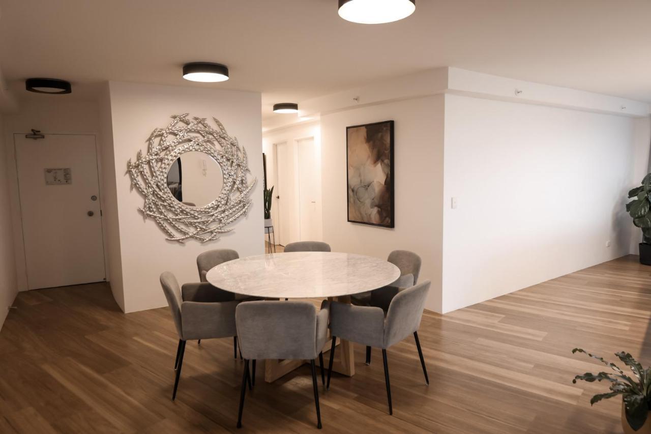 The Meriton On Main 4*