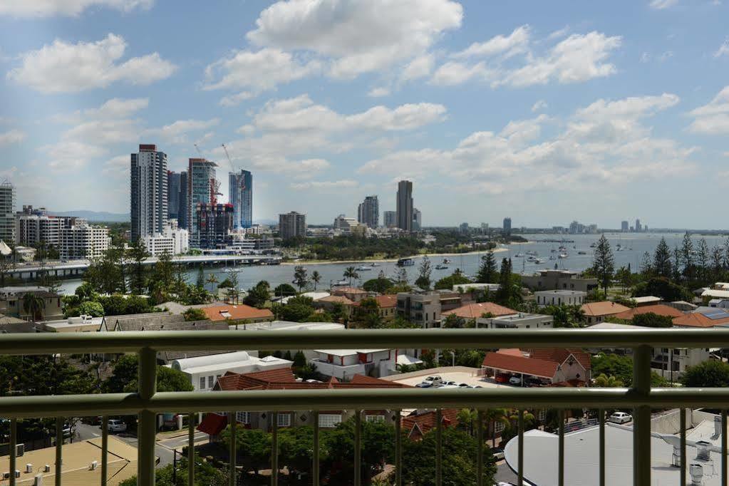 The Meriton On Main 4* Gold Coast