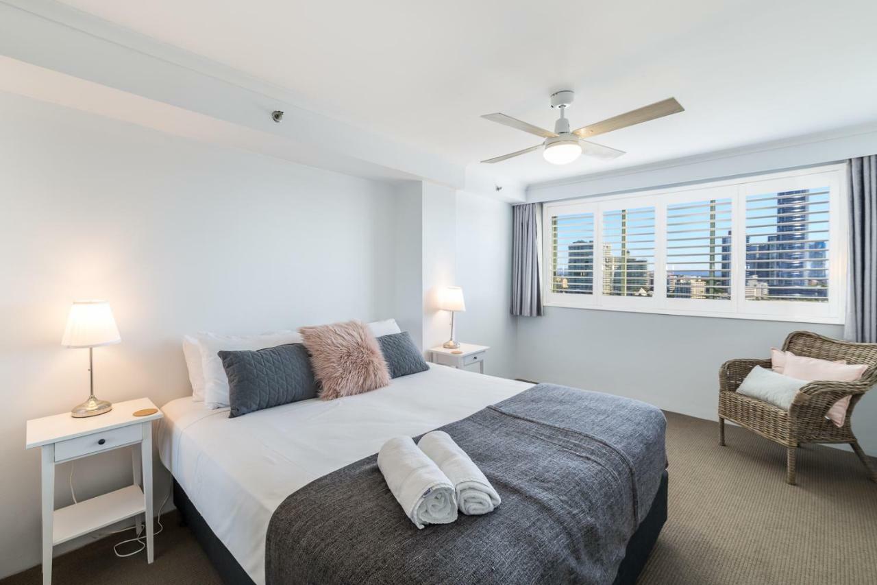 Aparthotel The Meriton On Main 4*
